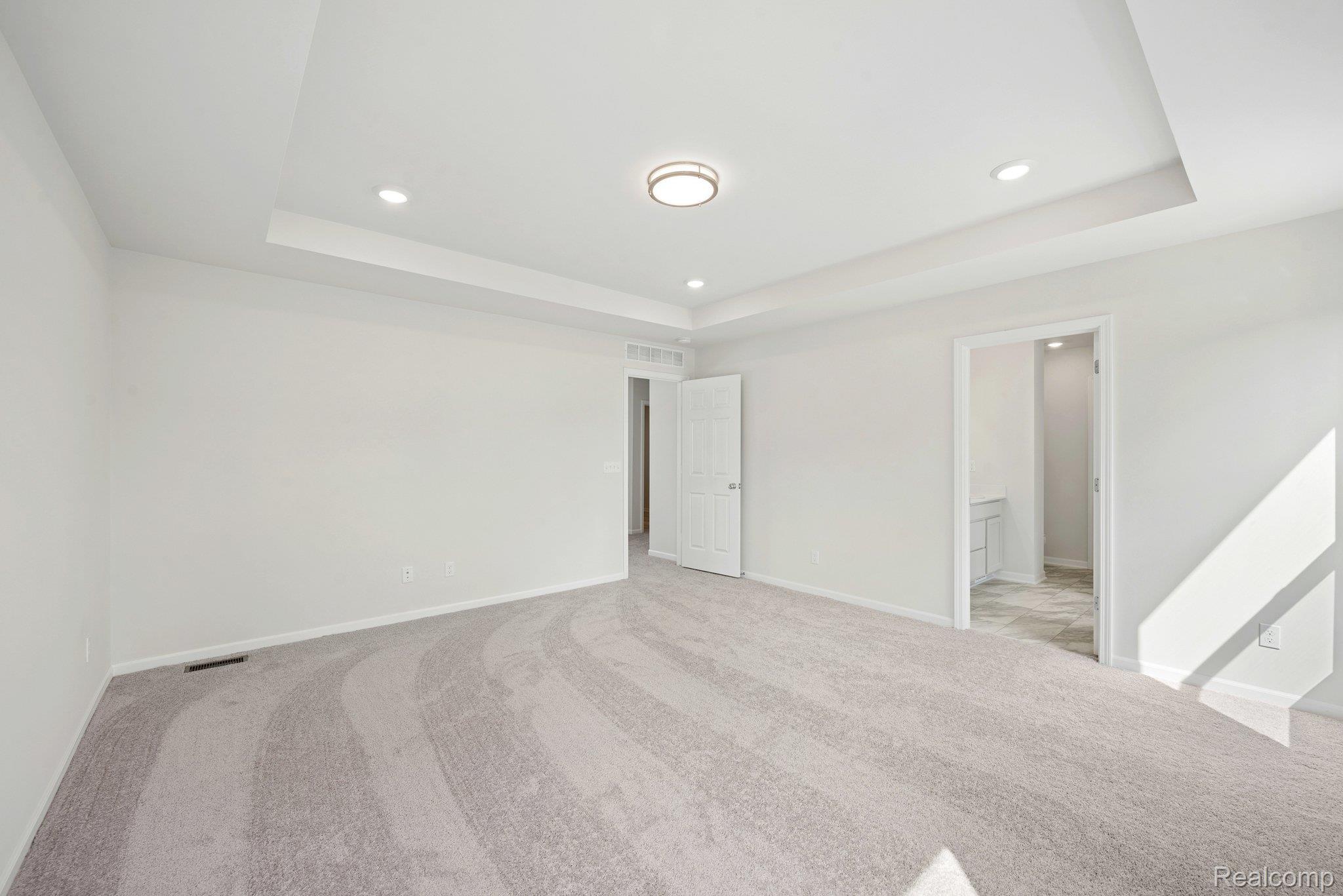 368 Edge Brook Drive Property Photo 12