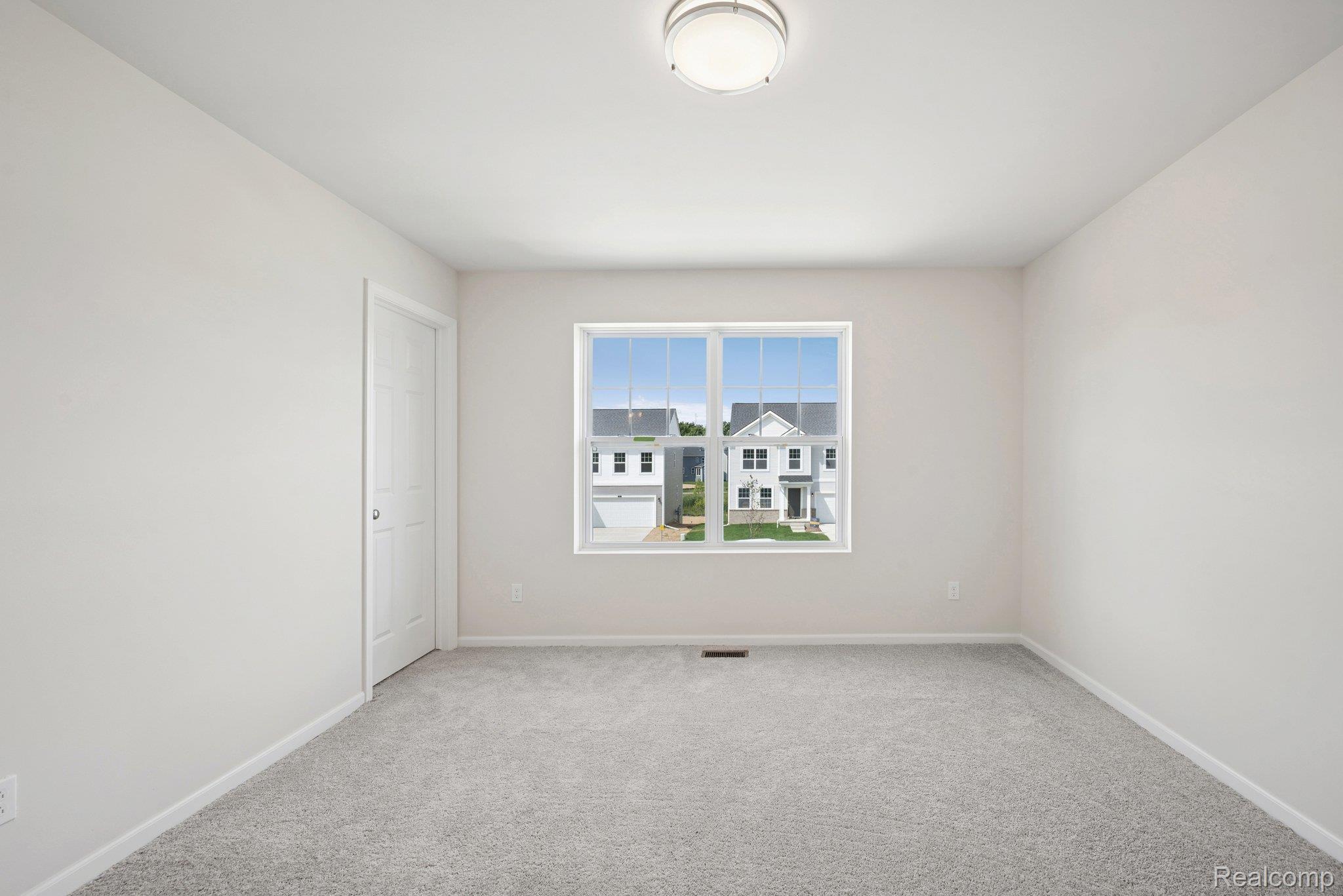 368 Edge Brook Drive Property Photo 21