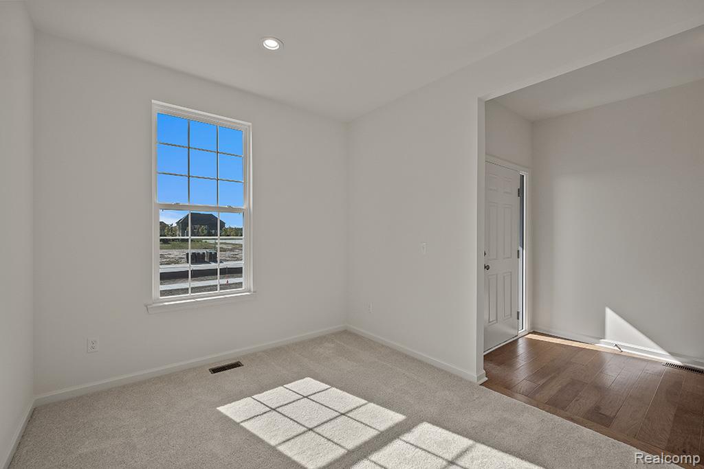 24929 Sheffield Forest Drive Property Photo 12