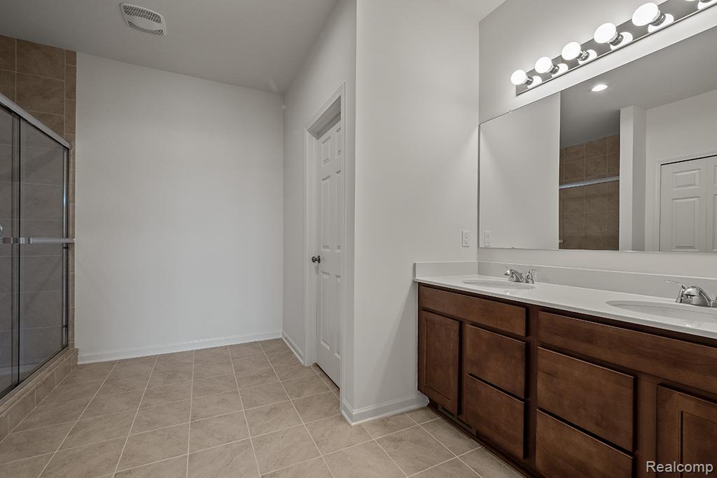 24929 Sheffield Forest Drive Property Photo 20