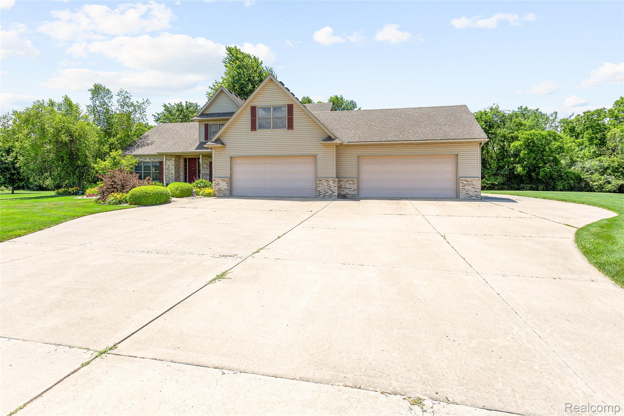 13733 Crooked Creek Lane Property Photo 1