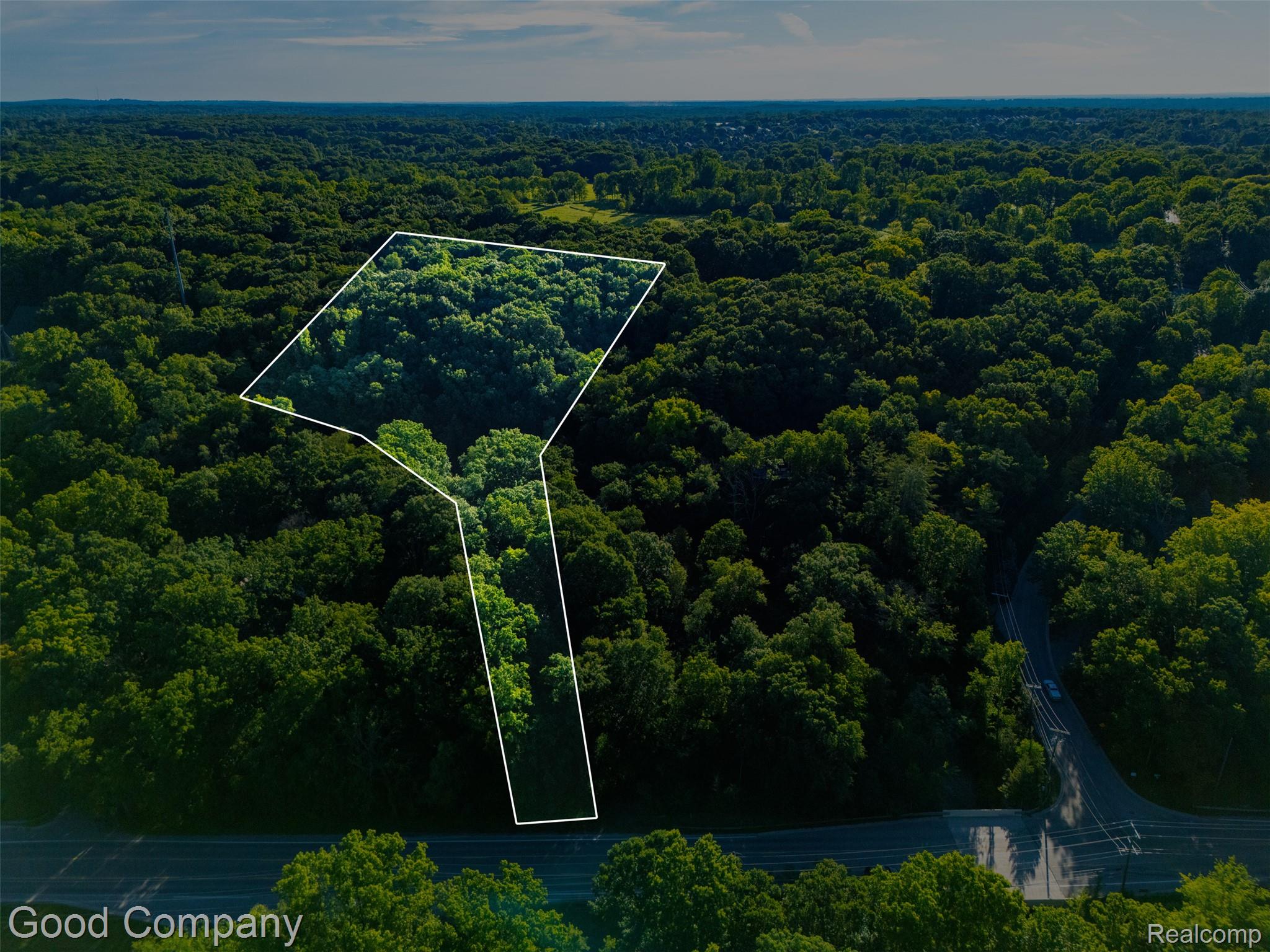 4575 Orion Road Property Photo 3