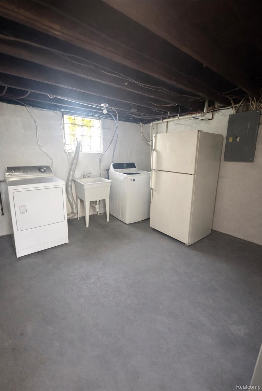 4311 Alexander Court Property Photo 17