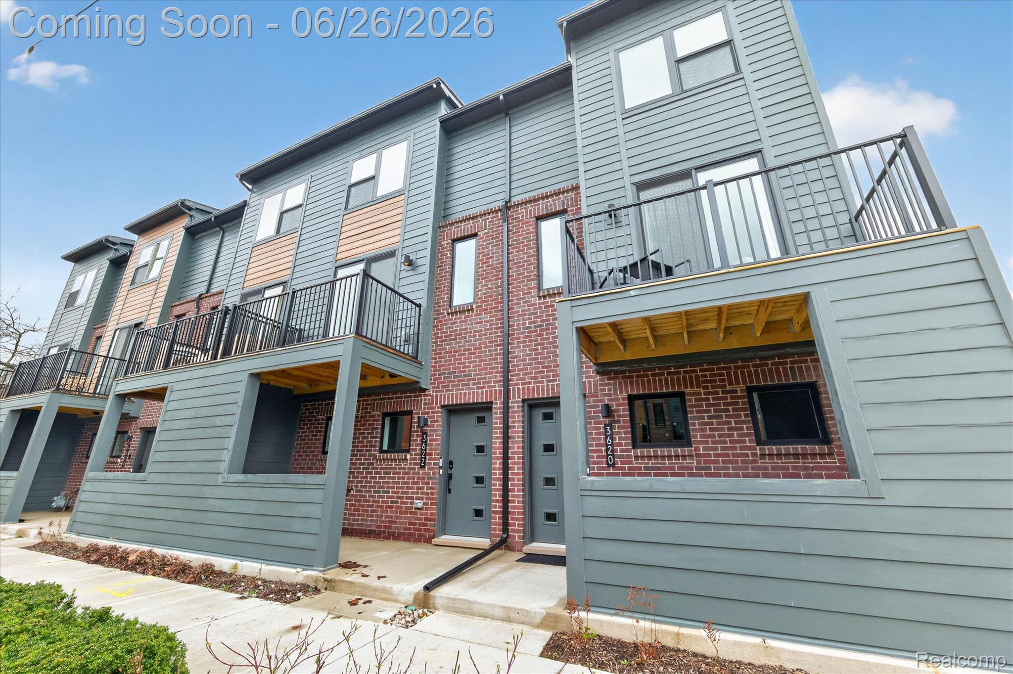 3622 Trumbull 9 Property Photo 12