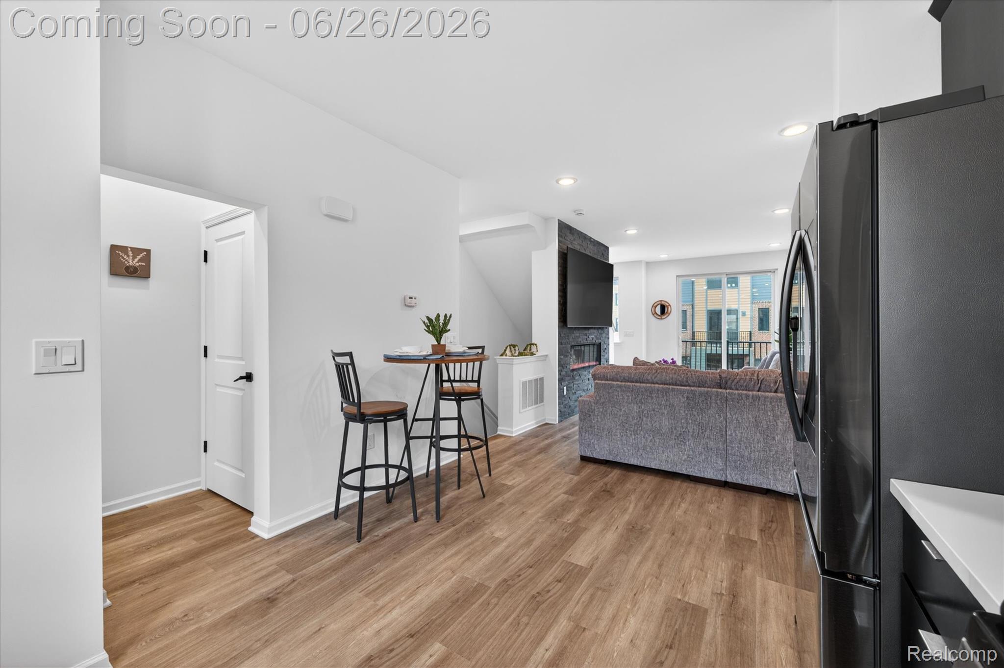 3622 Trumbull 9 Property Photo 23