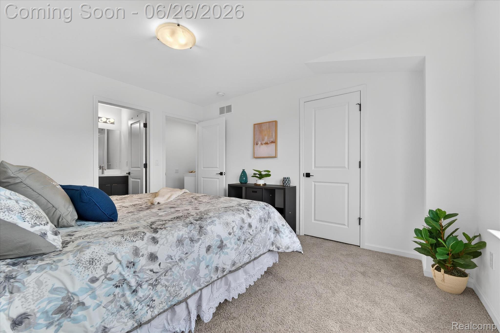 3622 Trumbull 9 Property Photo 25