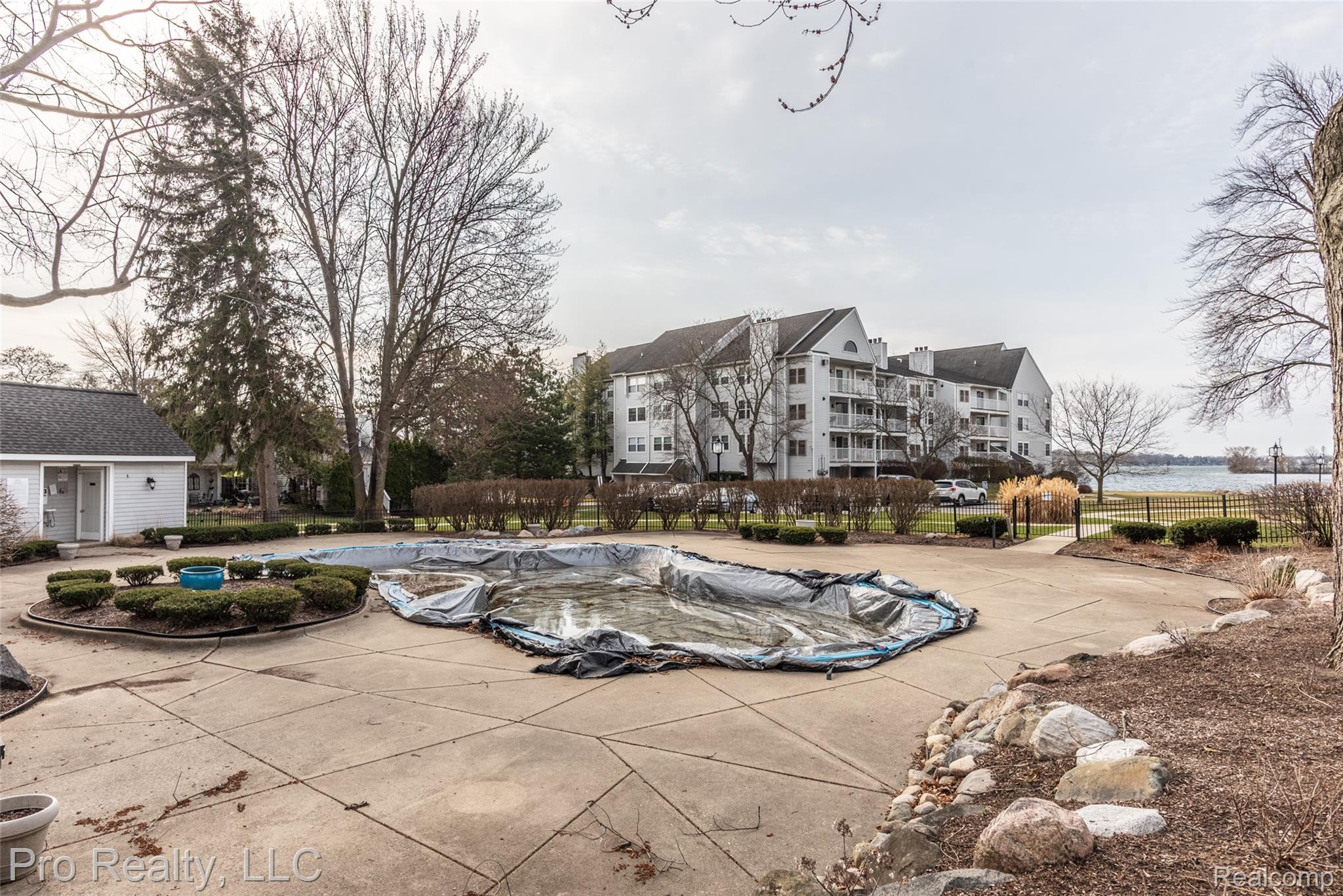 3559 Port Cove Drive Property Photo 4
