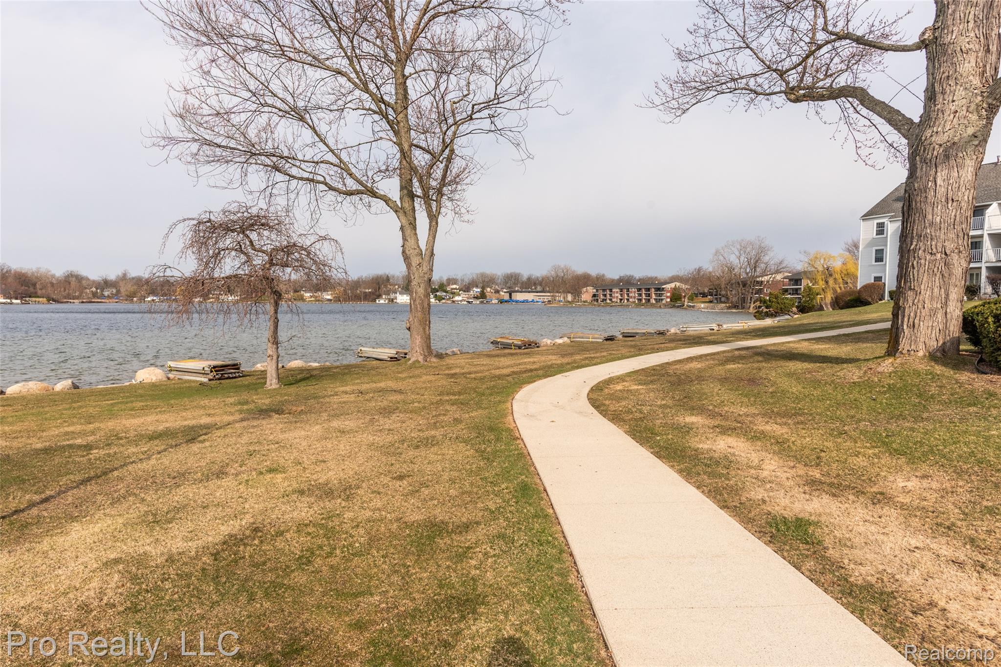 3559 Port Cove Drive Property Photo 7