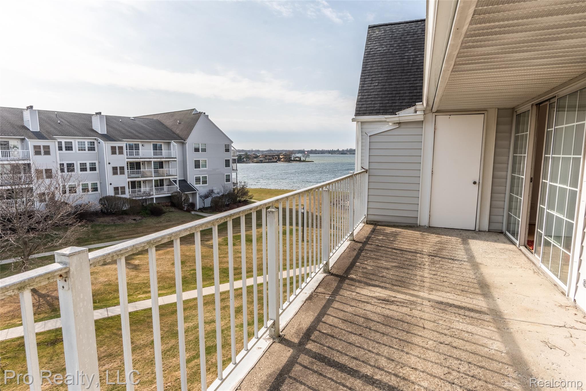 3559 Port Cove Drive Property Photo 10