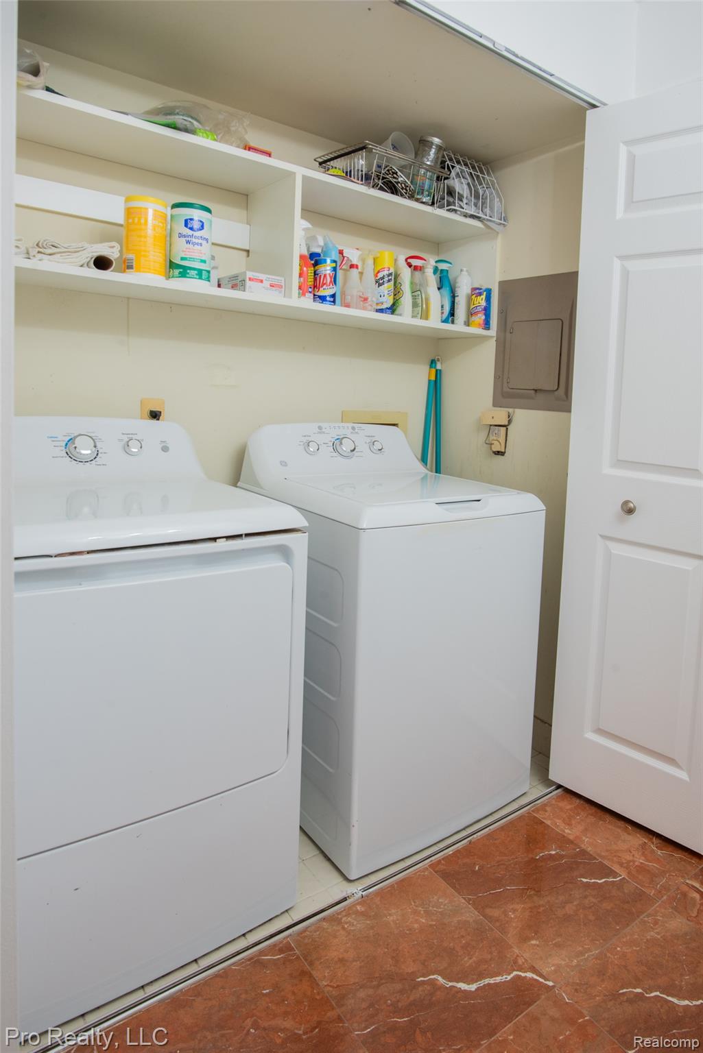 3559 Port Cove Drive Property Photo 12