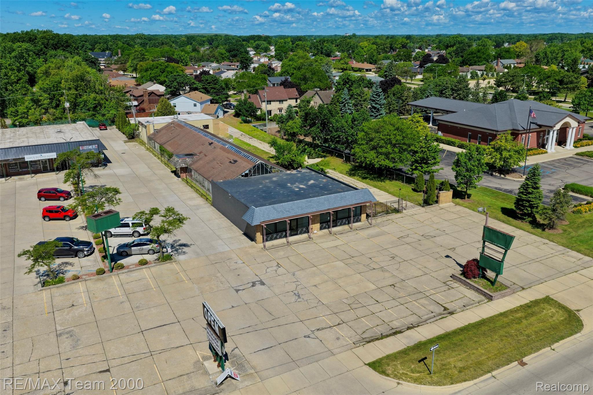 17950 Fort Street Property Photo 2