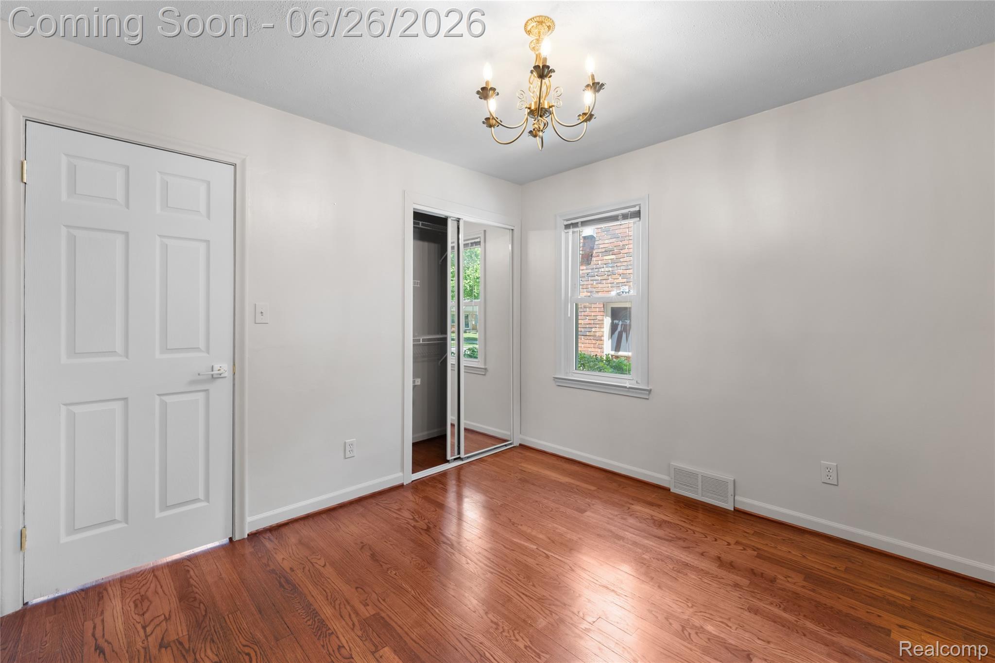 2604 Venice Street Property Photo 12