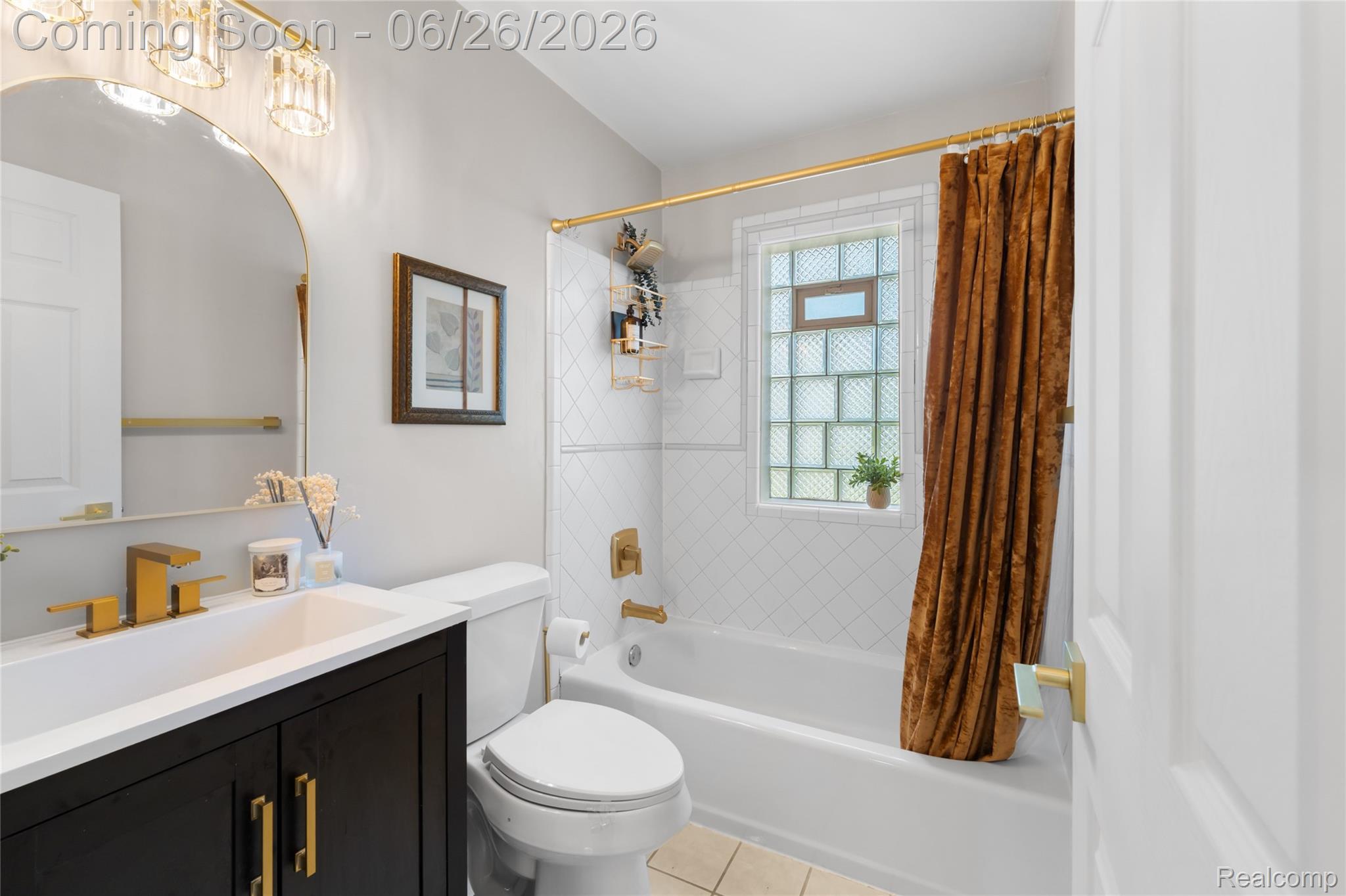 2604 Venice Street Property Photo 13