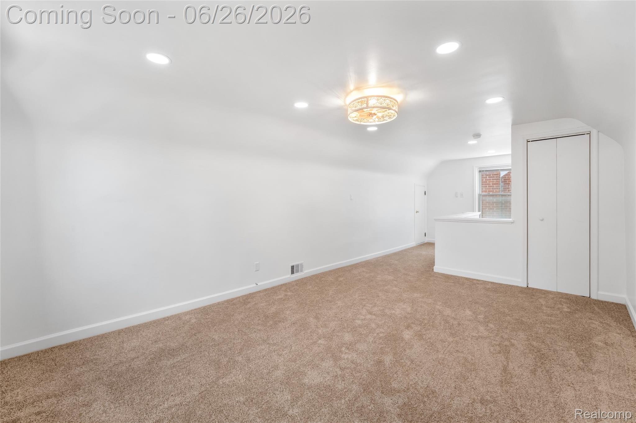2604 Venice Street Property Photo 17
