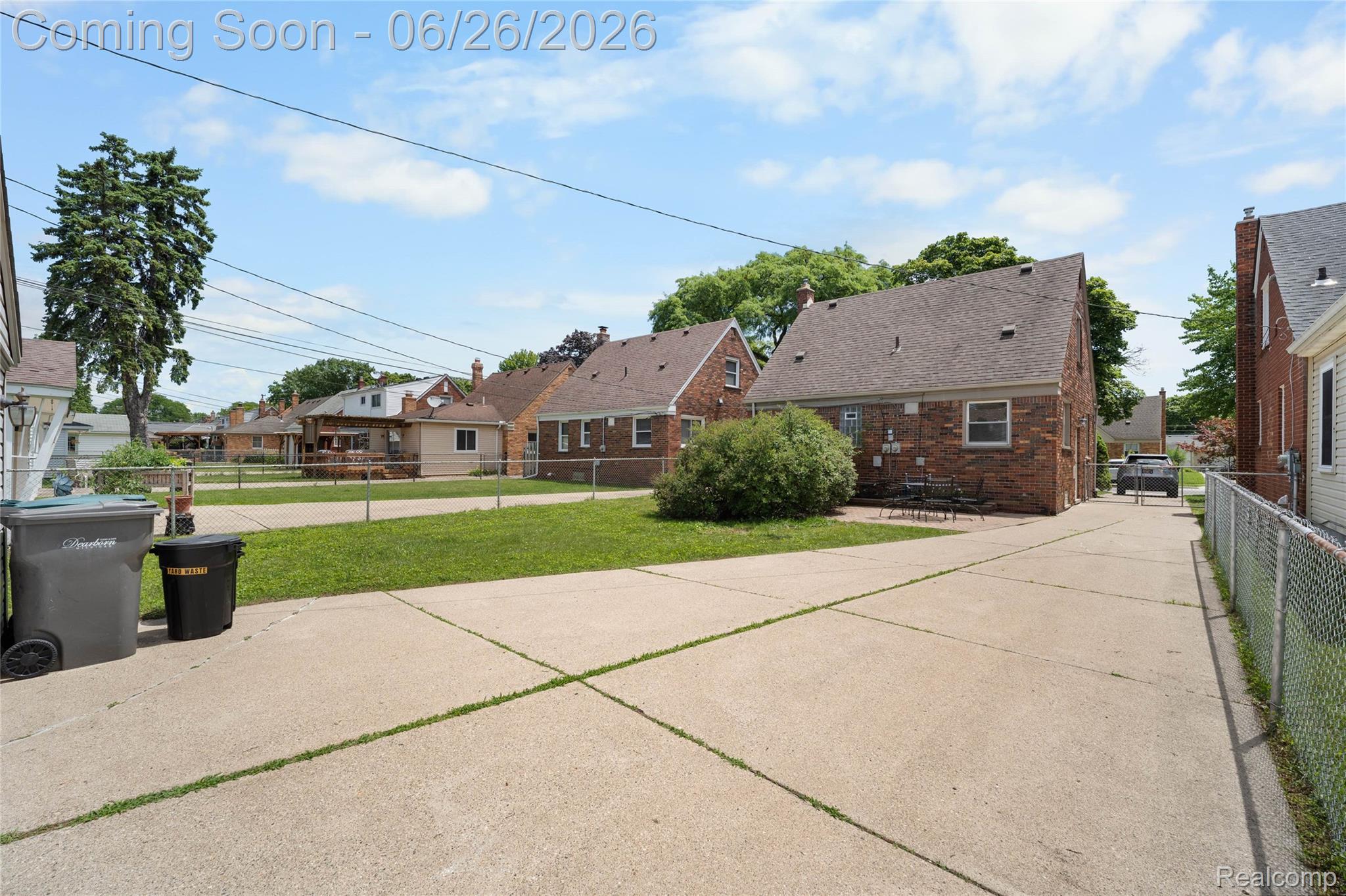 2604 Venice Street Property Photo 25