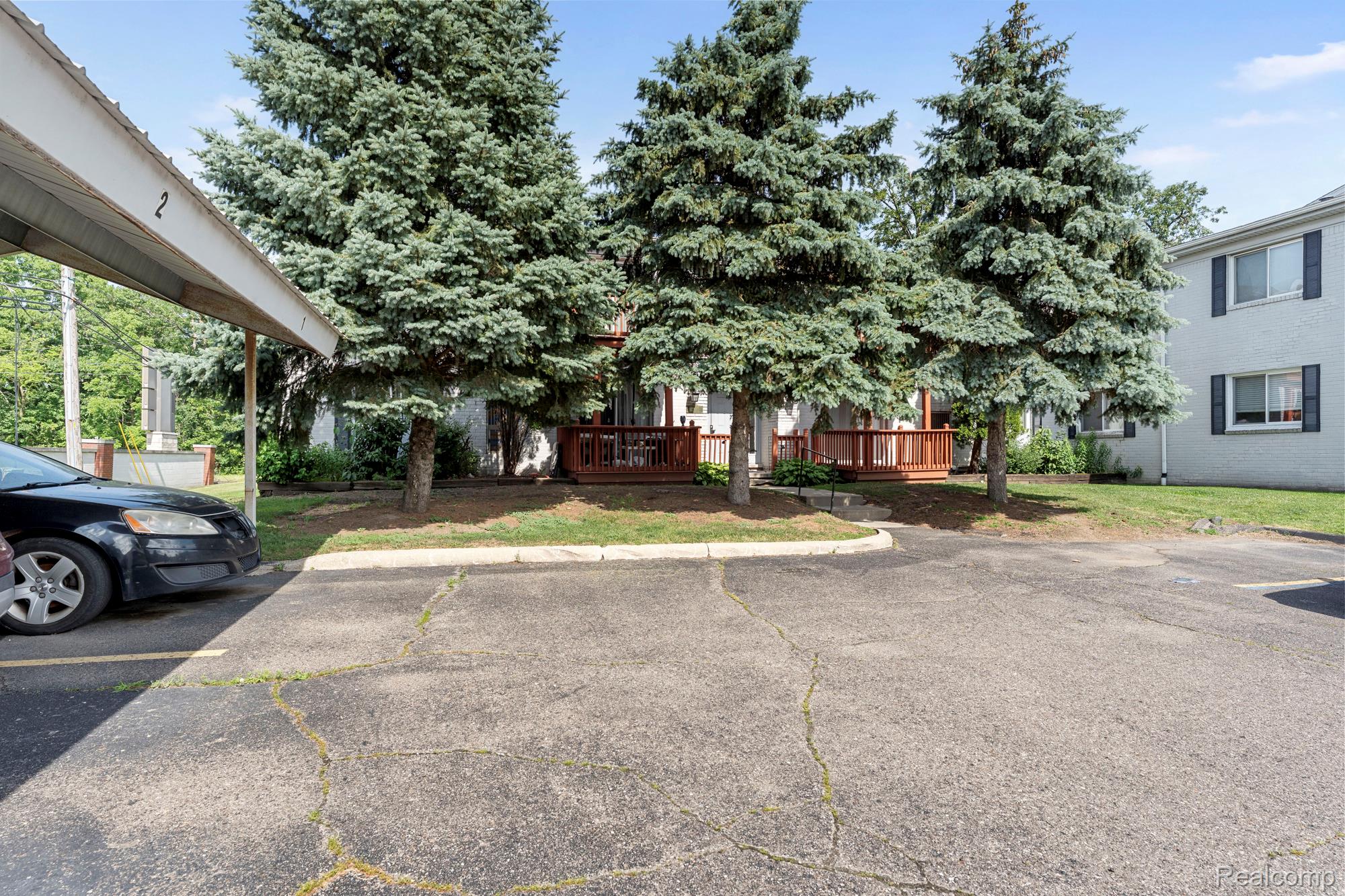 1714 Fort Street Property Photo 18