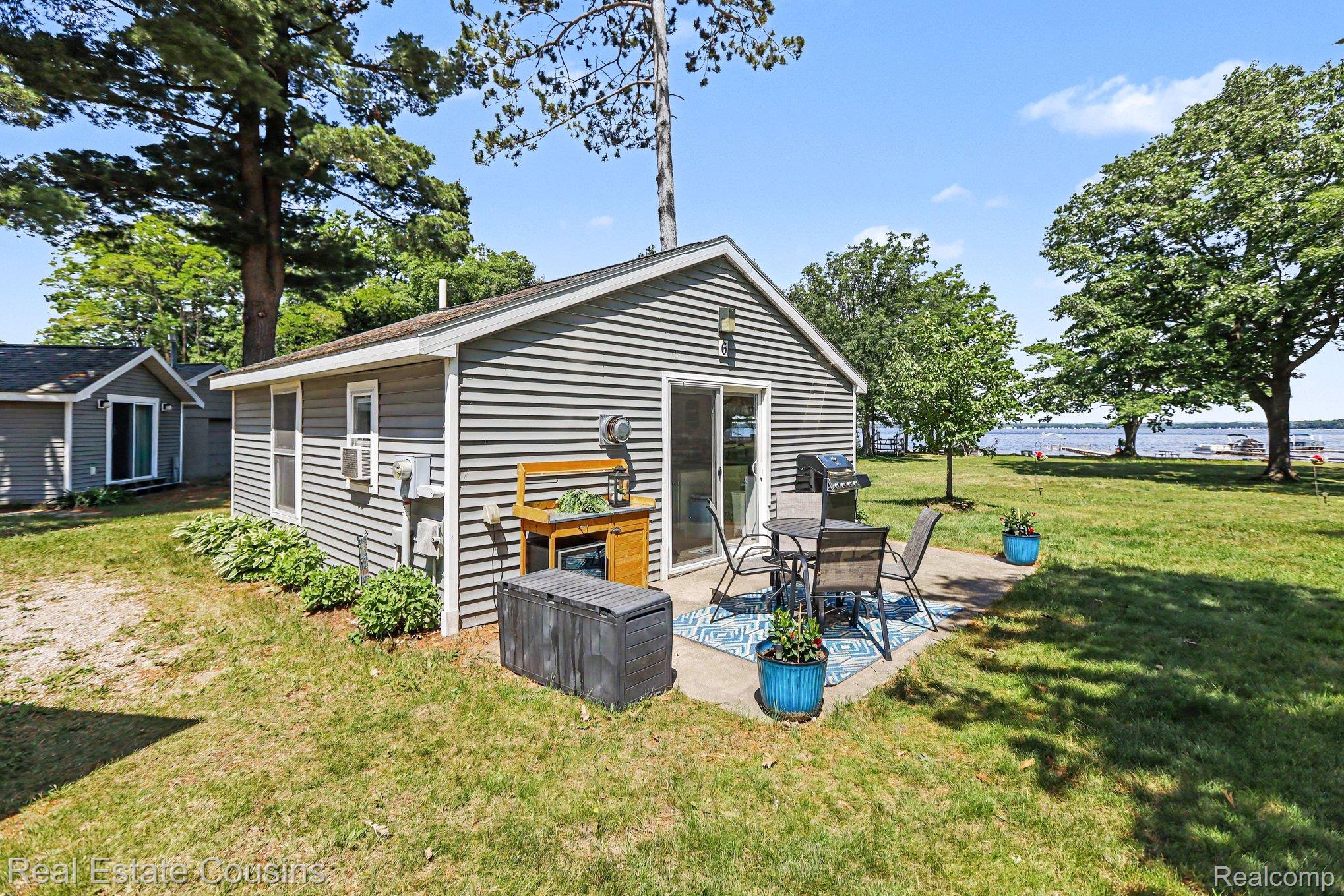 80 Locust Lane Property Photo 1