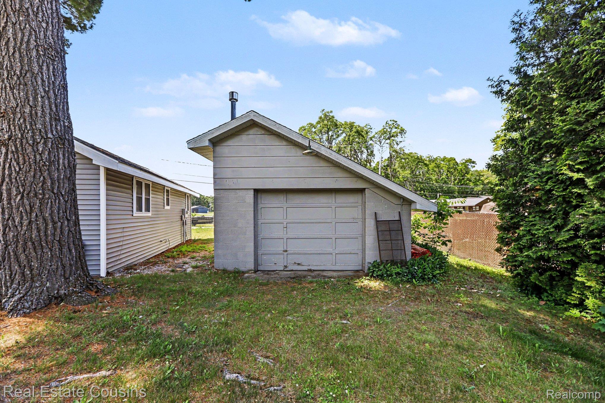 80 Locust Lane Property Photo 14