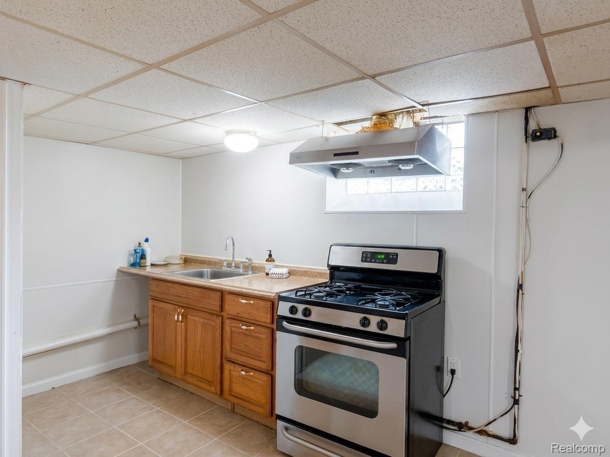 22815 Le Fever Avenue Property Photo 16