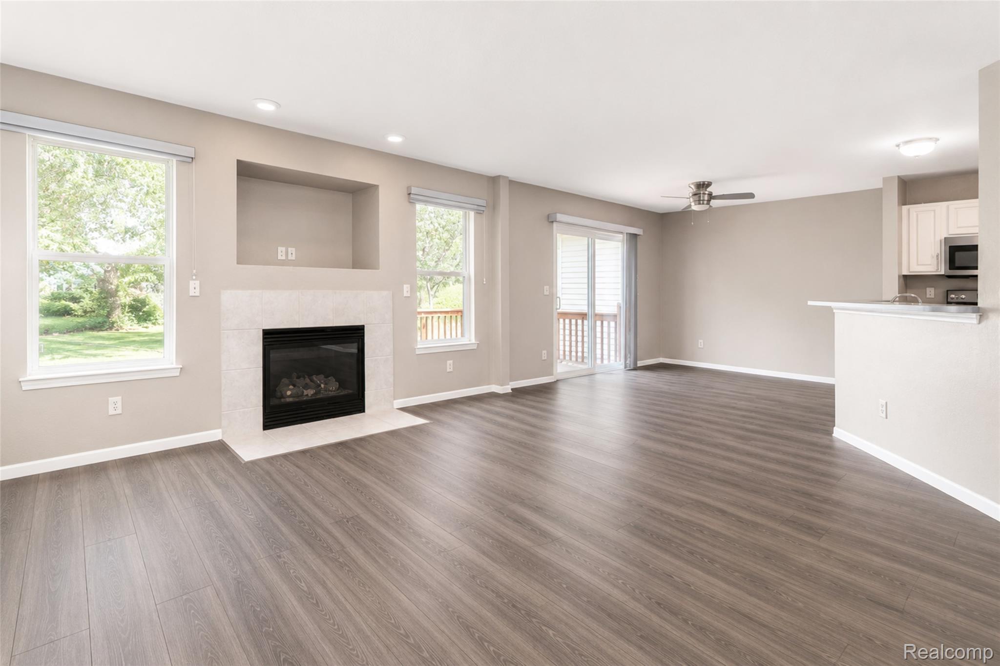 22733 Coachlight Circle Property Photo 19