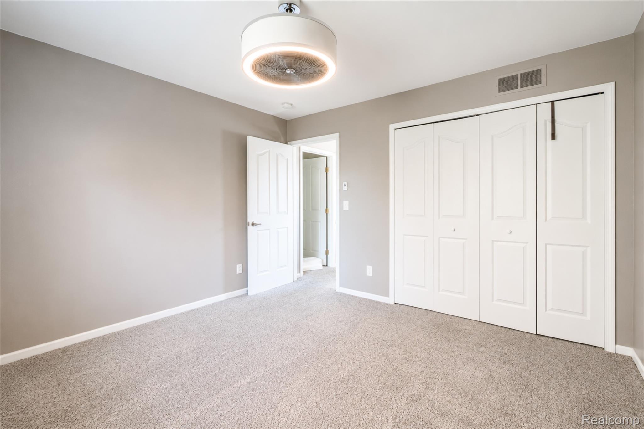 22733 Coachlight Circle Property Photo 24