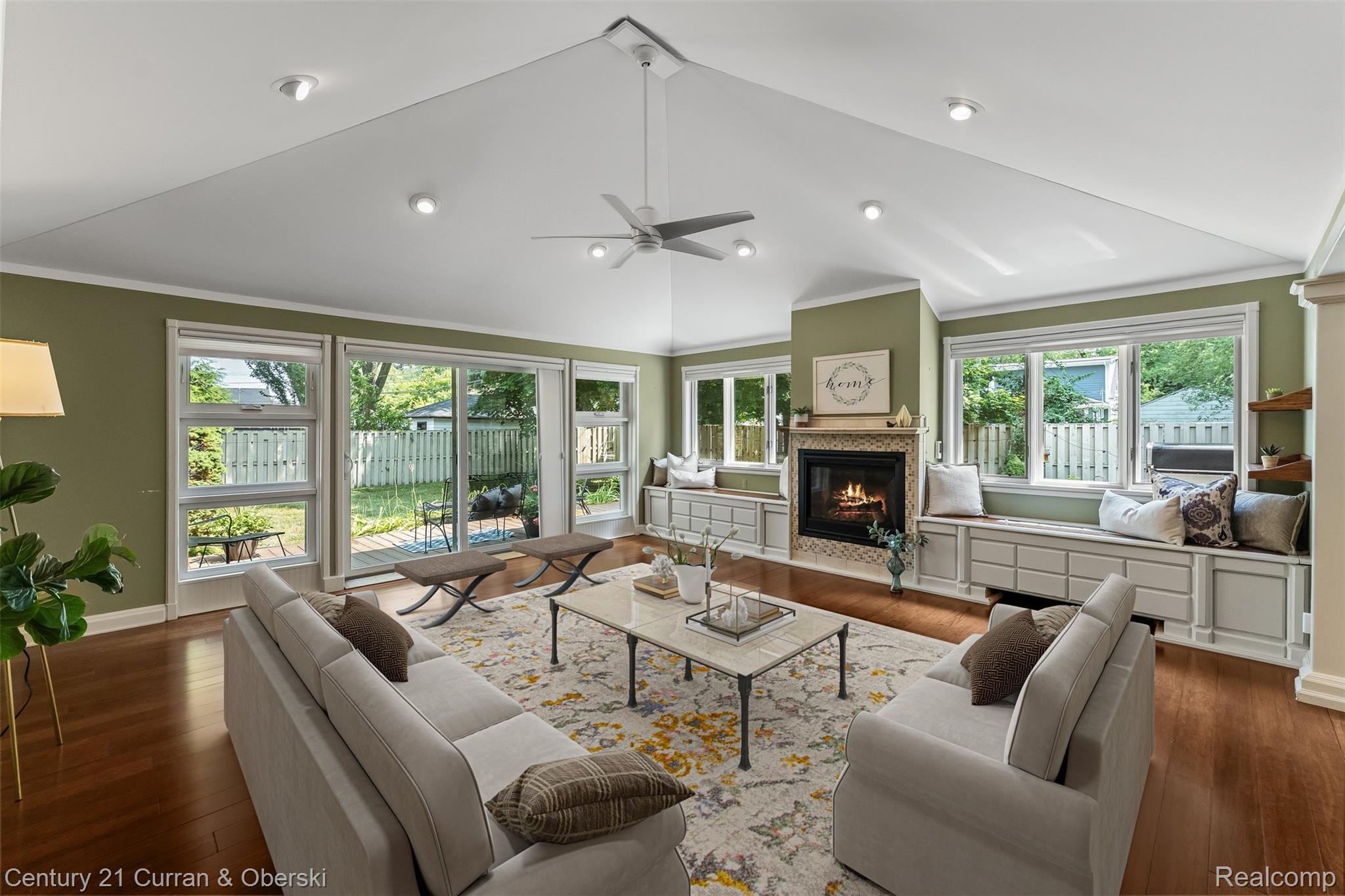 660 N Sheldon Road Property Photo 7