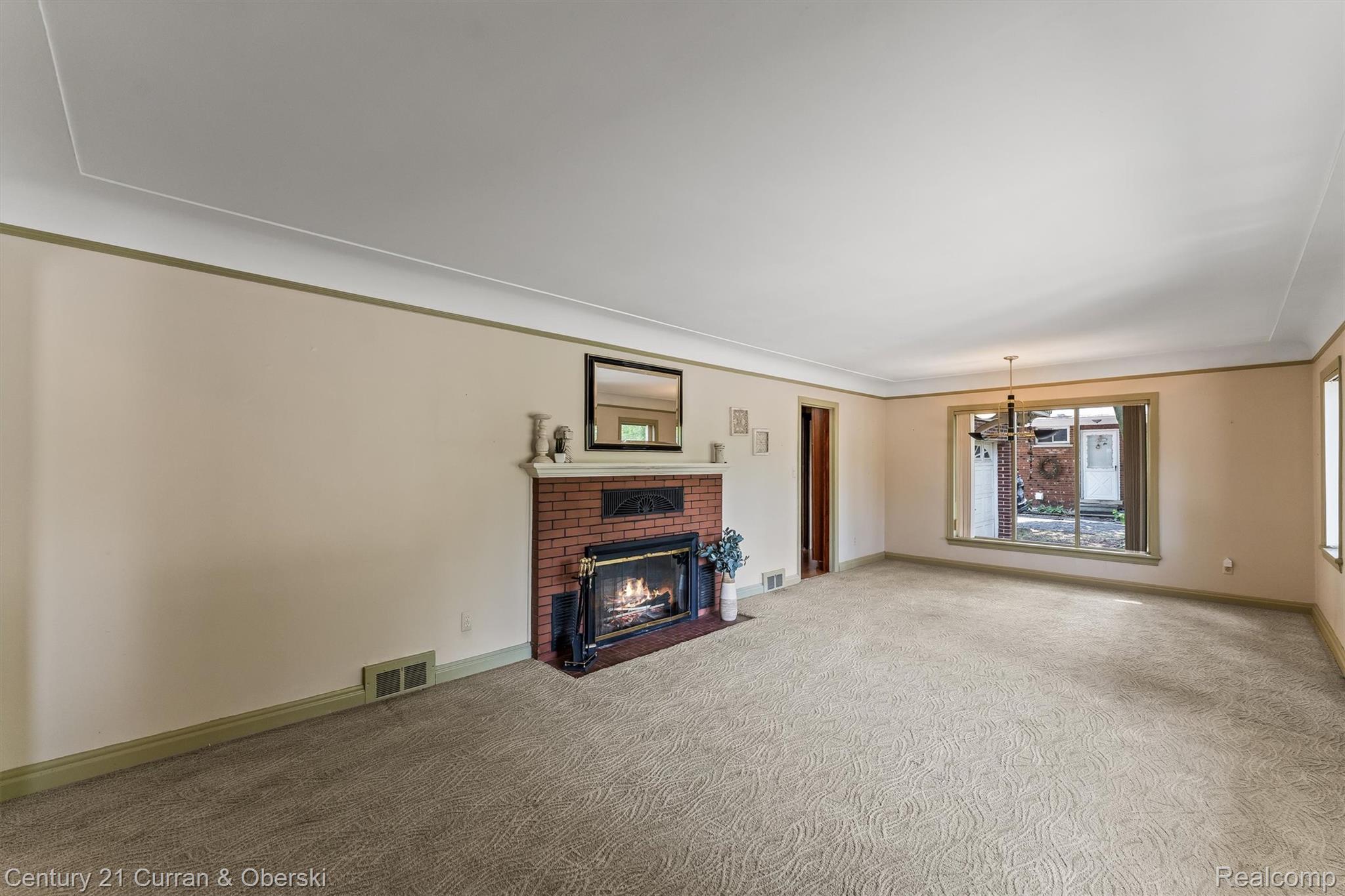 660 N Sheldon Road Property Photo 14