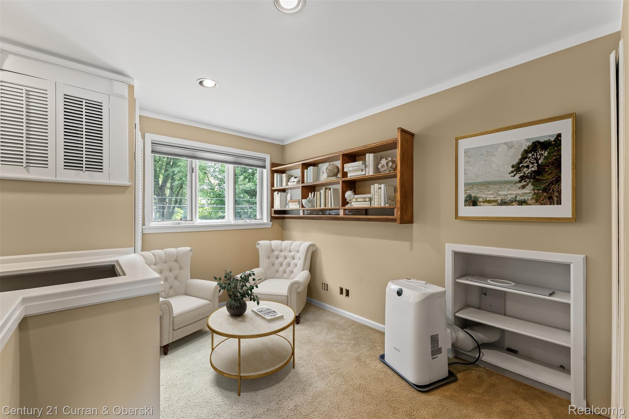 660 N Sheldon Road Property Photo 35