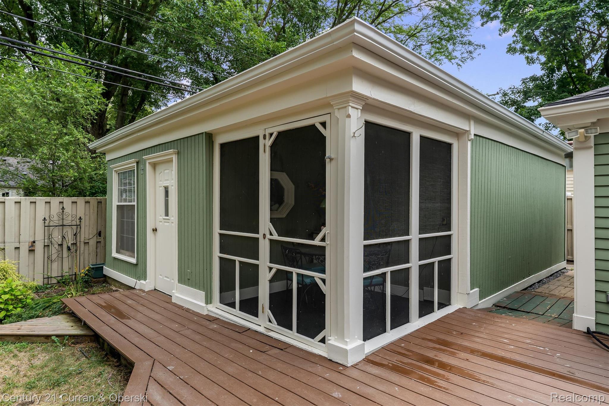 660 N Sheldon Road Property Photo 45