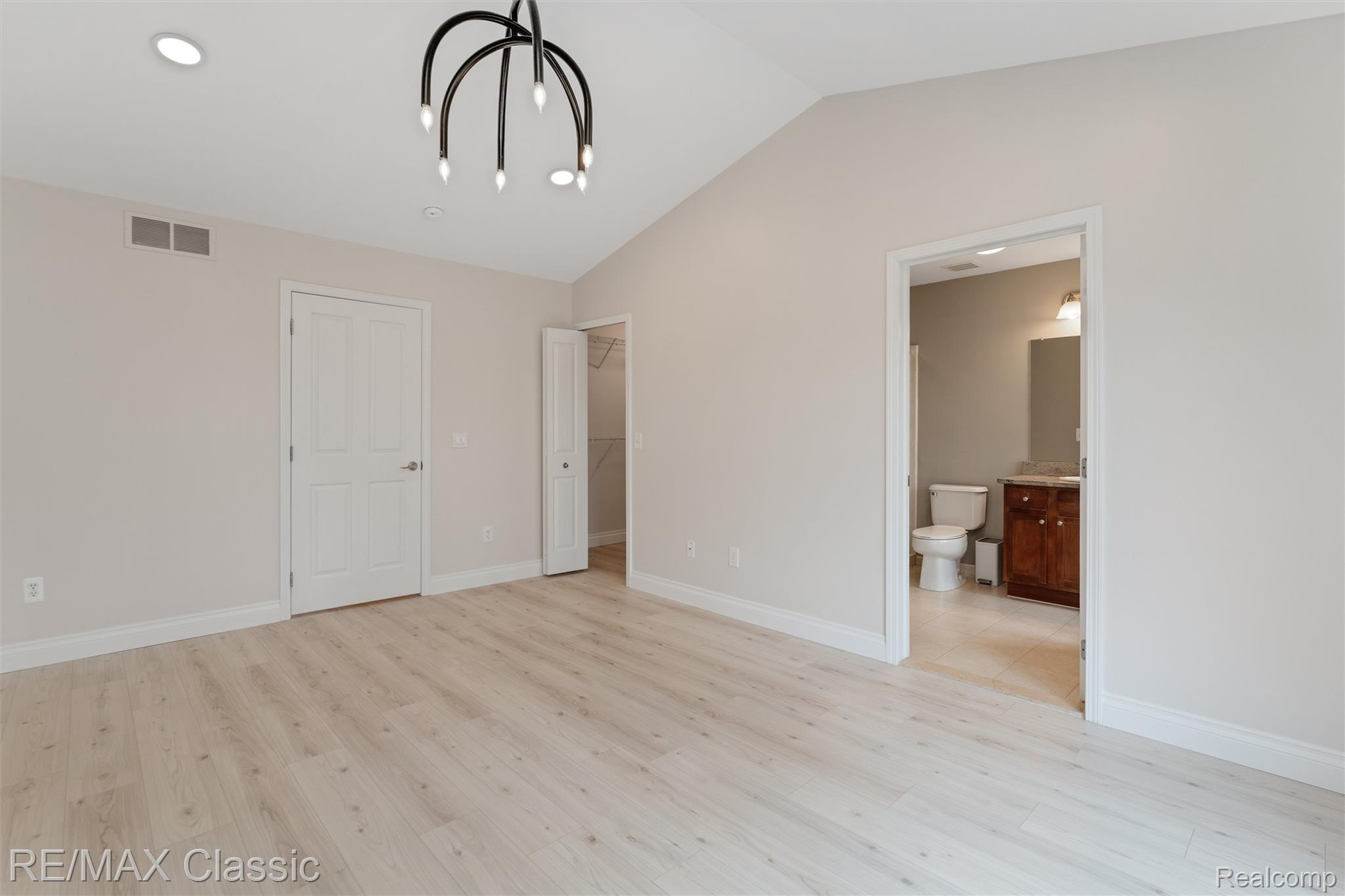 6108 Heron Hills Drive 56 Property Photo 17