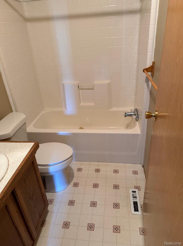 58904 Lily Court Property Photo 11