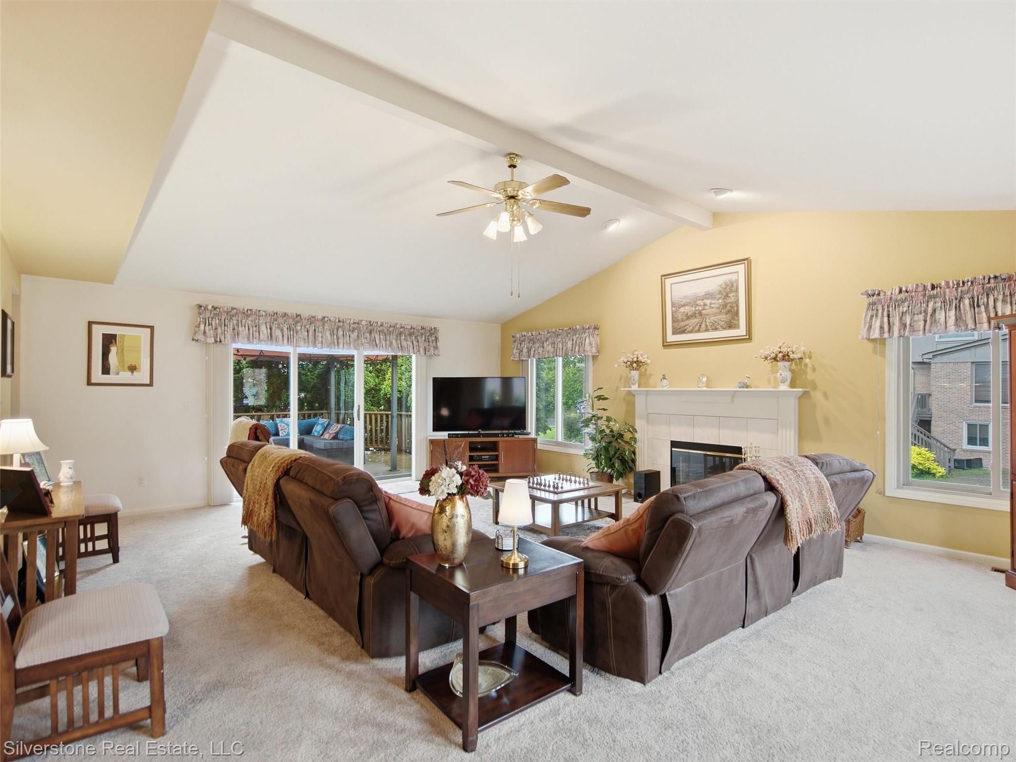 6577 Edith Court Property Photo 11