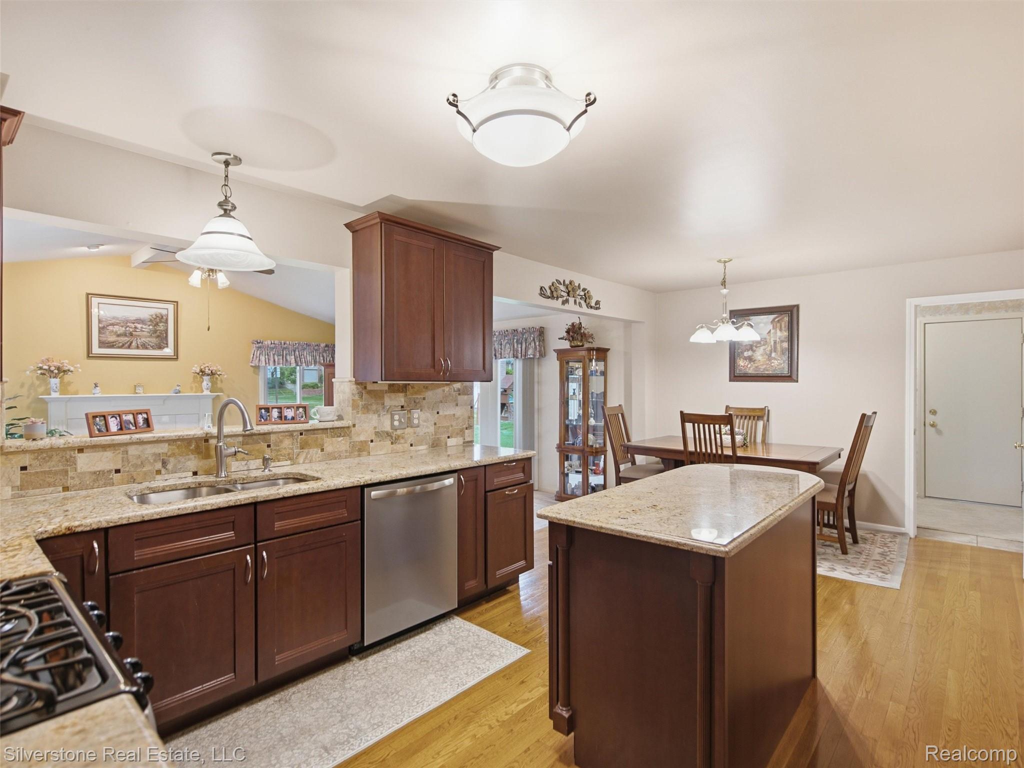 6577 Edith Court Property Photo 24