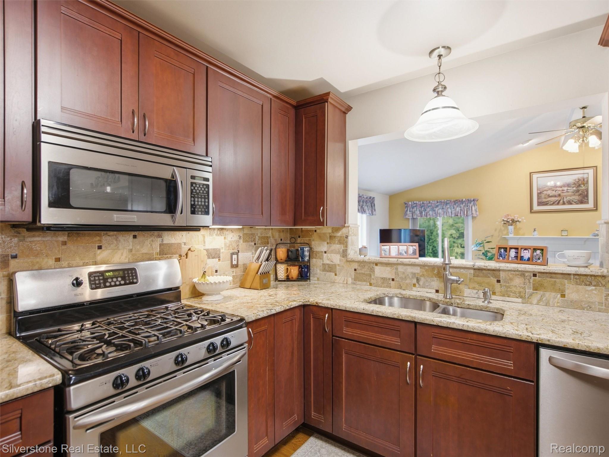 6577 Edith Court Property Photo 25
