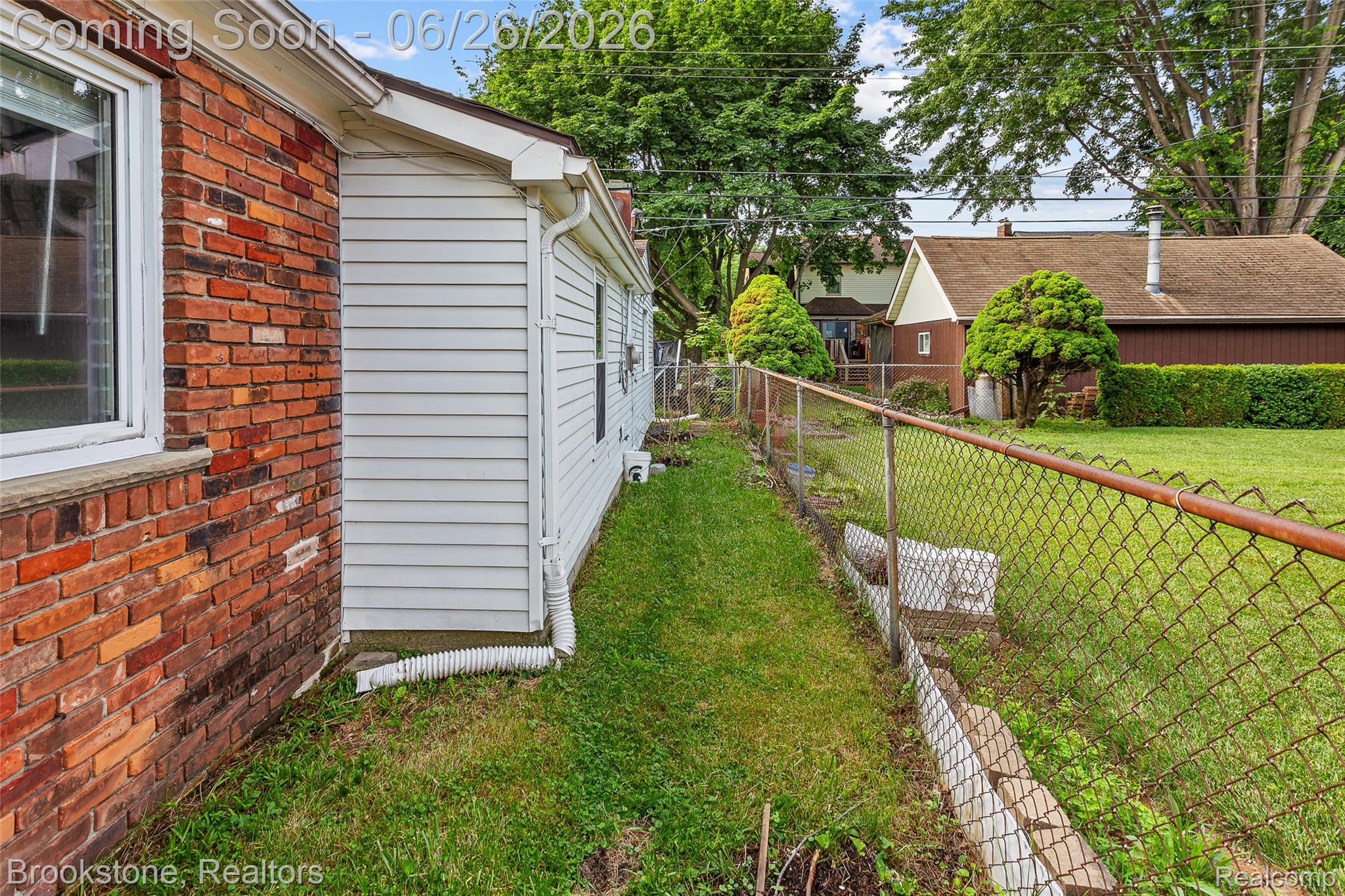 25141 Burt Property Photo 26
