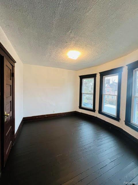 7720 E Canfield Street Property Photo 7