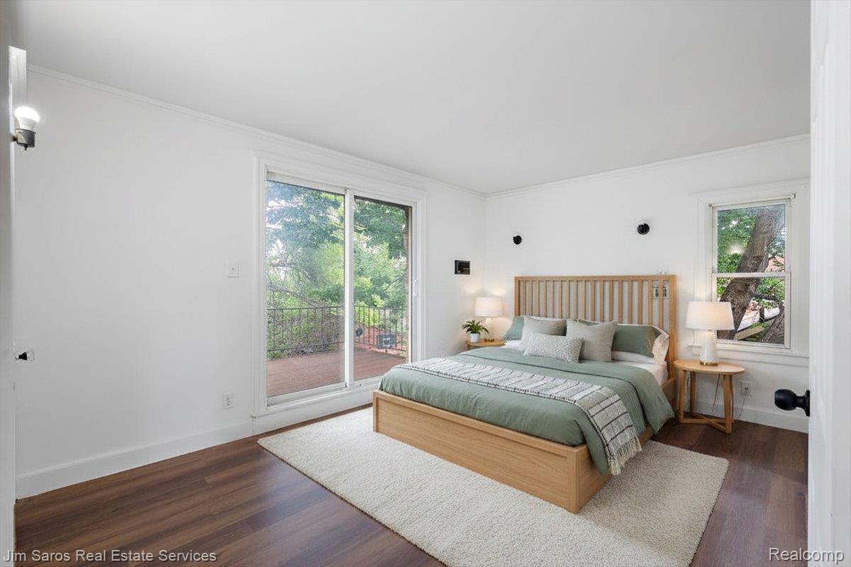 9417 E Outer Drive Property Photo 15