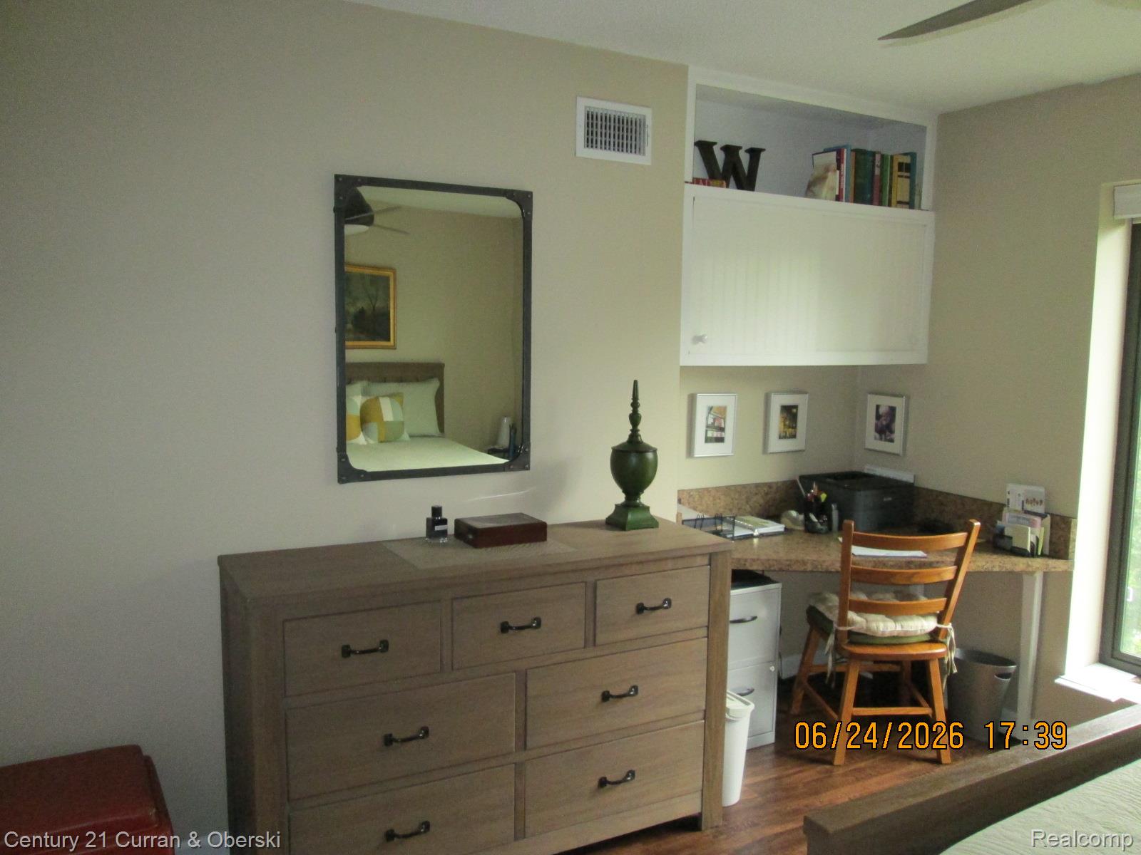 21800 Morley Avenue 403 Property Photo 19
