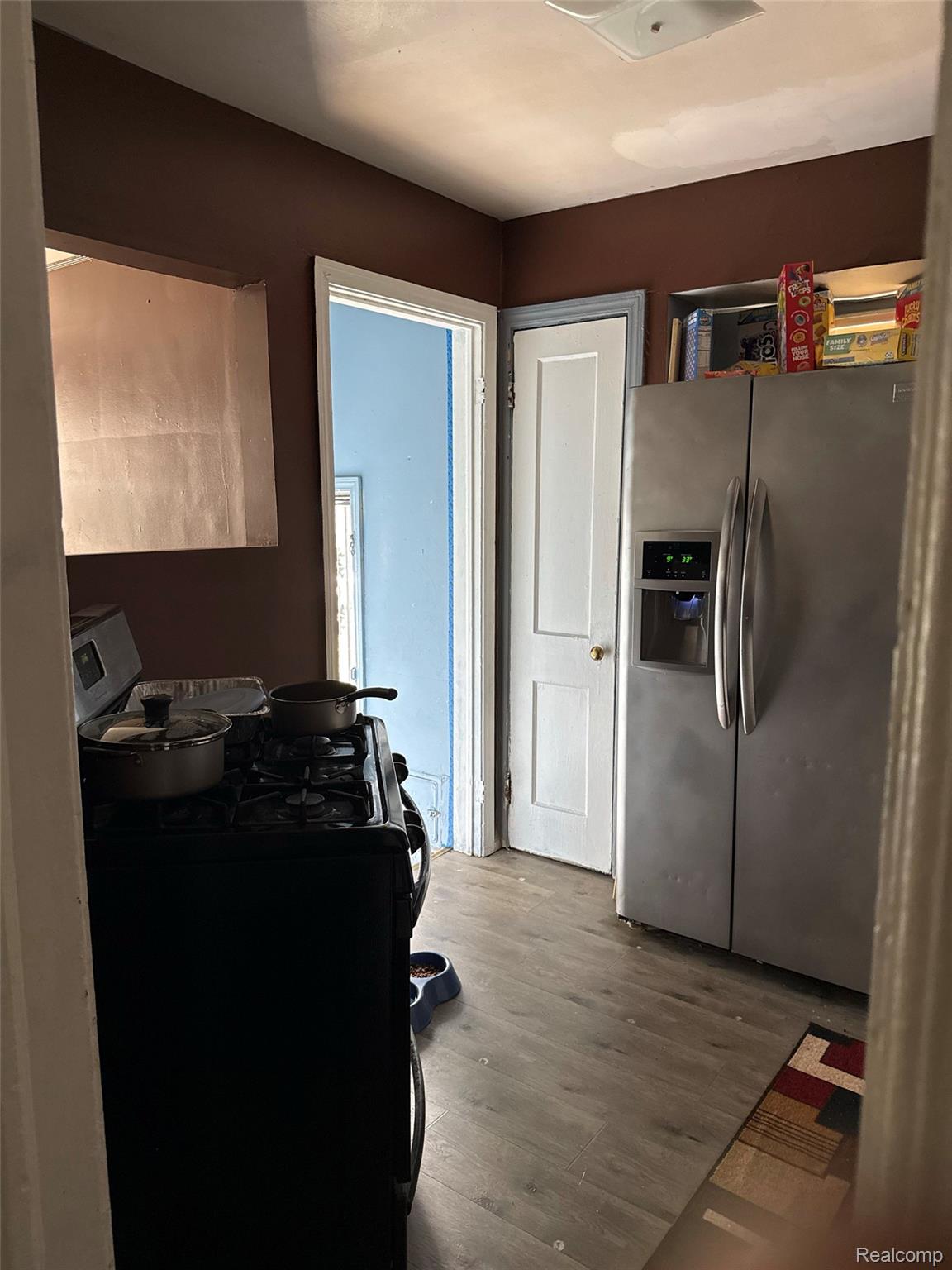 15427 Patton Street Property Photo 4