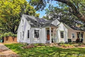 579 E Baker Avenue Property Photo 1