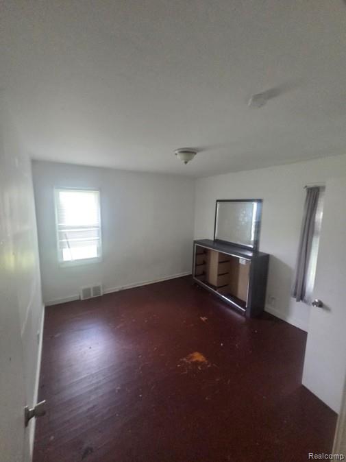 8210 Warwick Street Property Photo 3