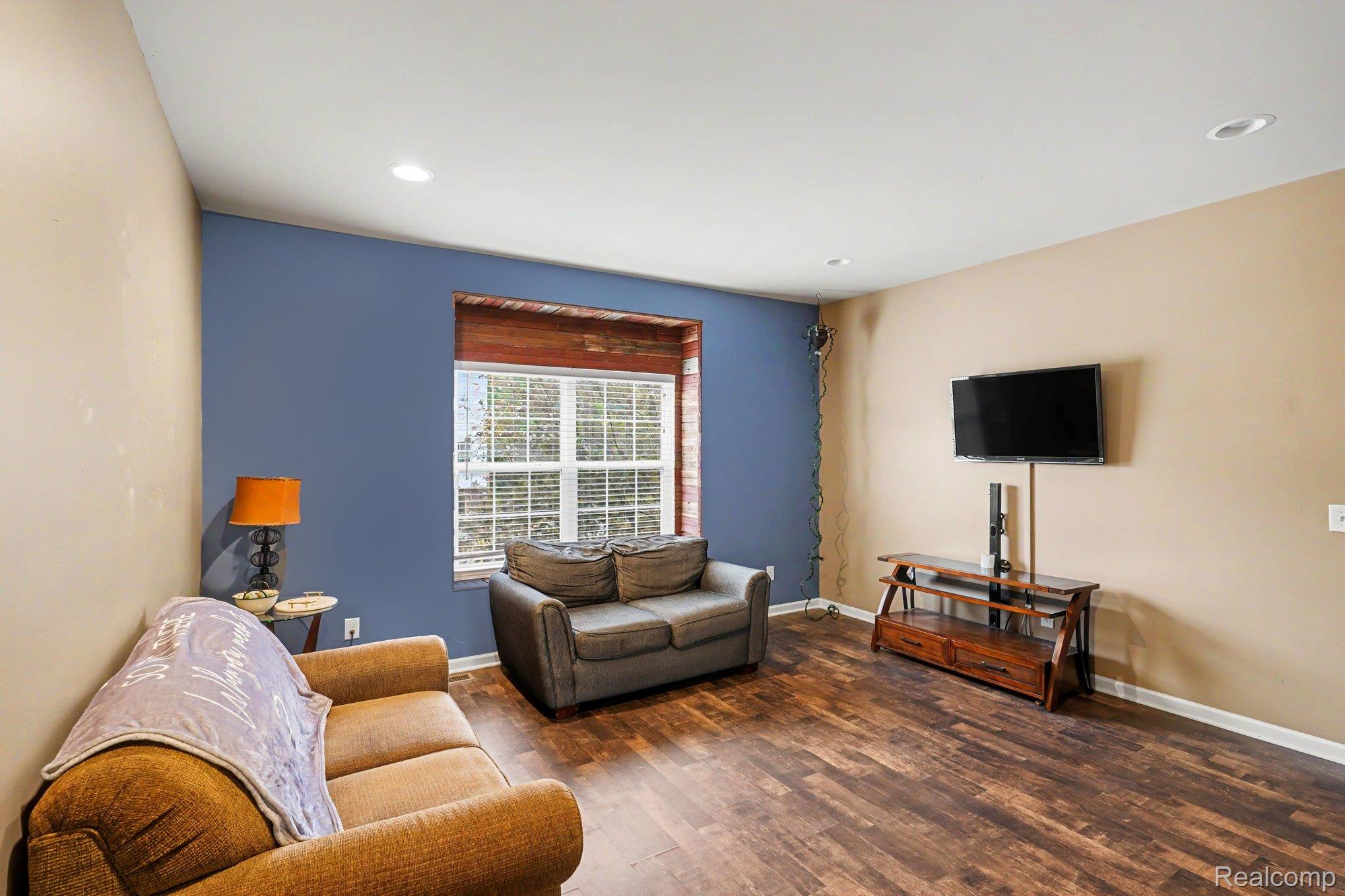 2234 Knotty Pine Trail Property Photo 5