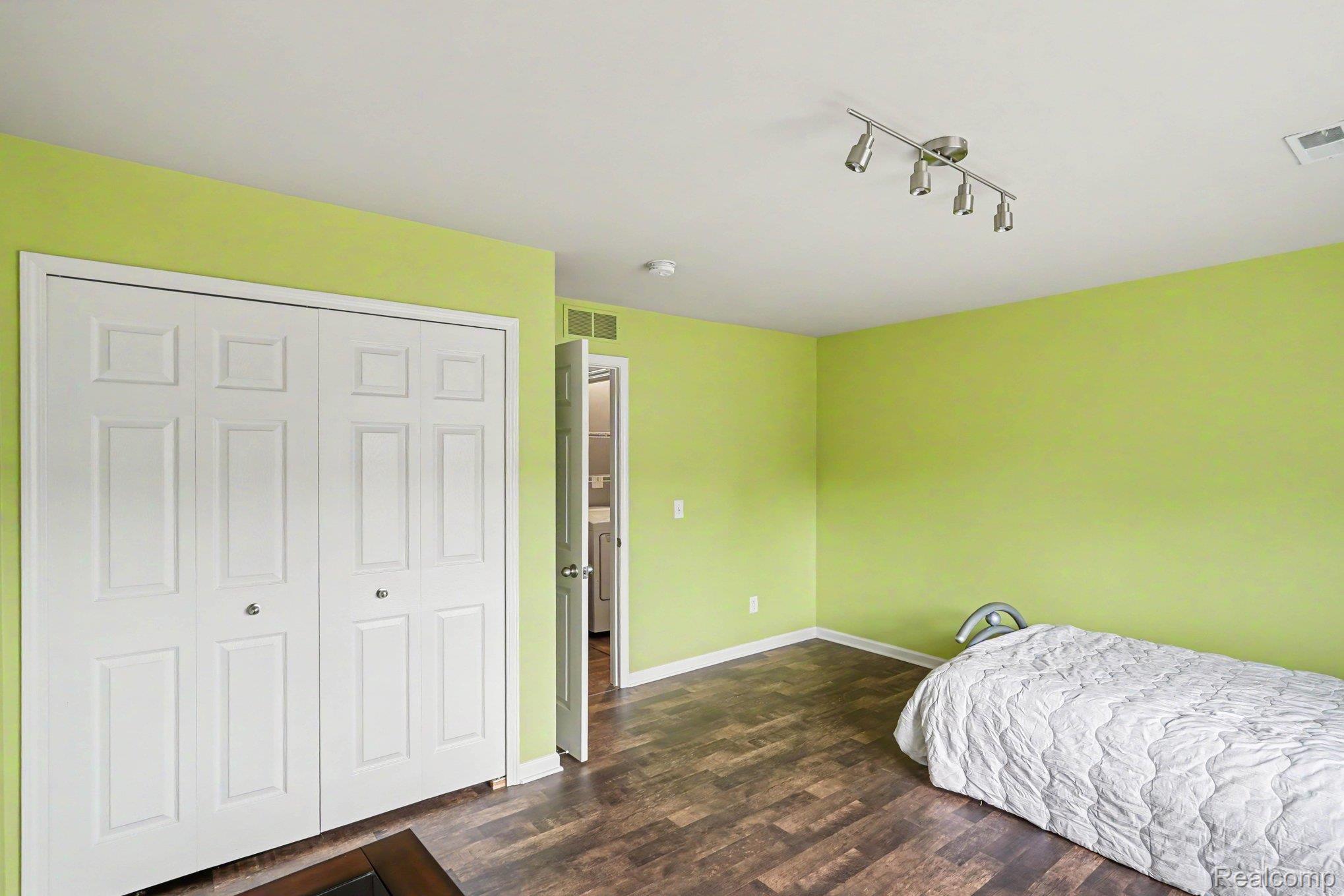 2234 Knotty Pine Trail Property Photo 15