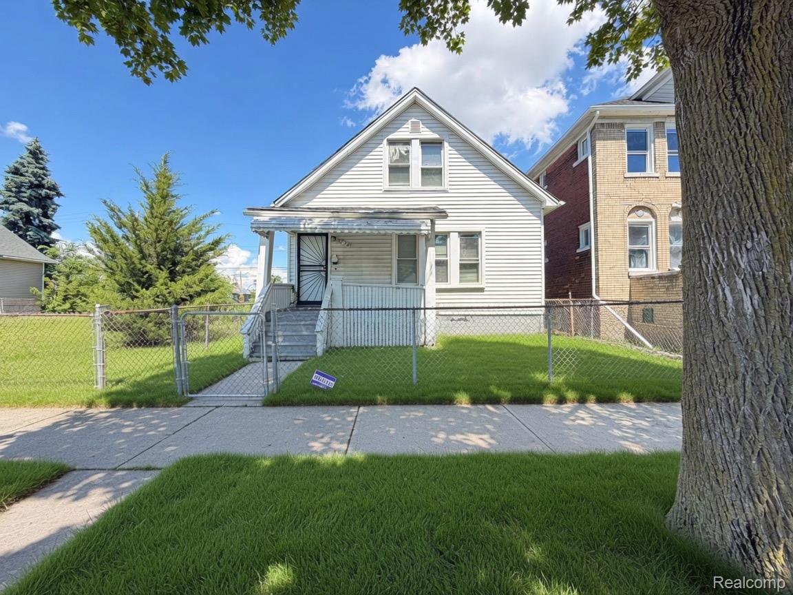 9628 Petoskey Avenue Property Photo 1