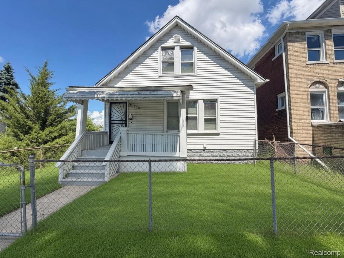 9628 Petoskey Avenue Property Photo 2
