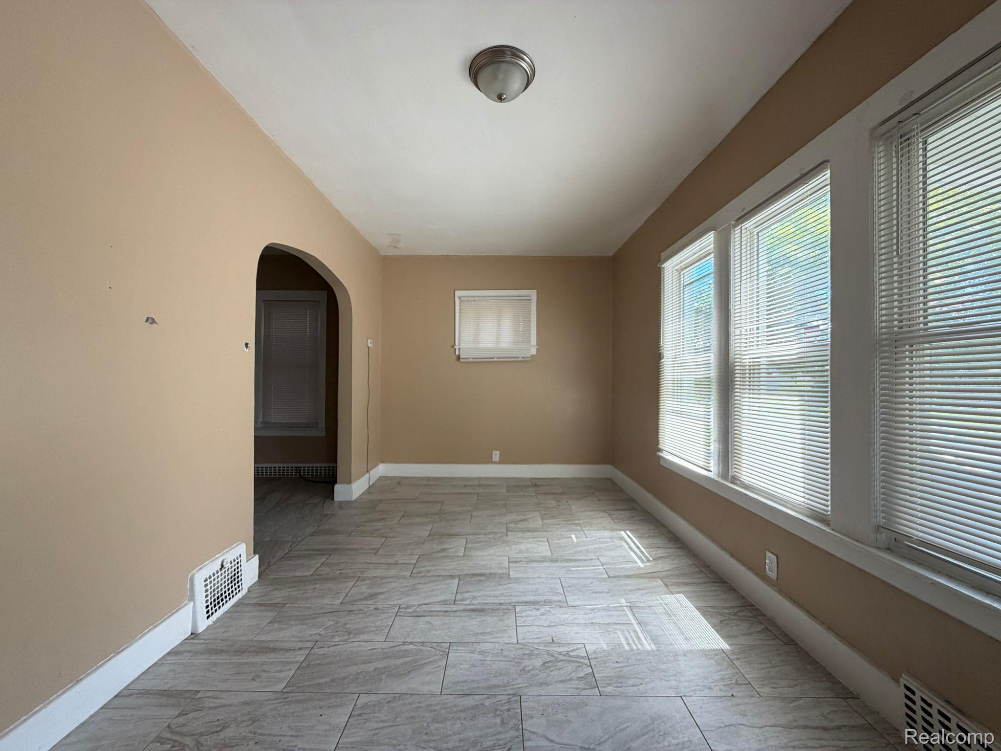 9628 Petoskey Avenue Property Photo 9