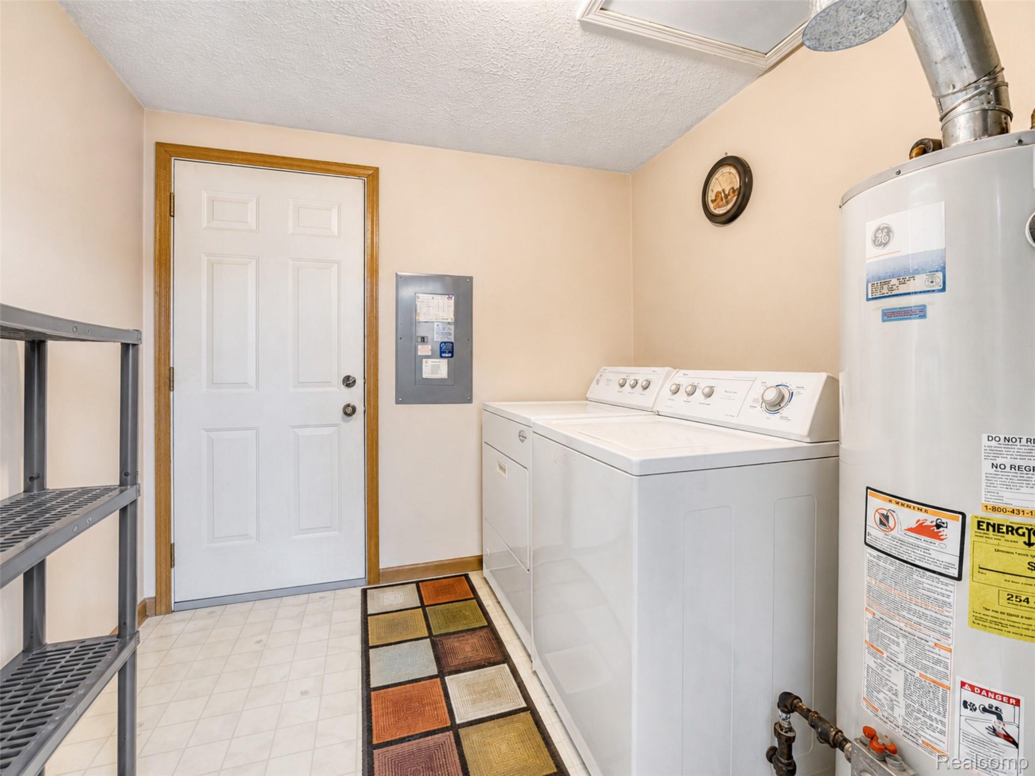 13129 Evelyn Court Property Photo 16