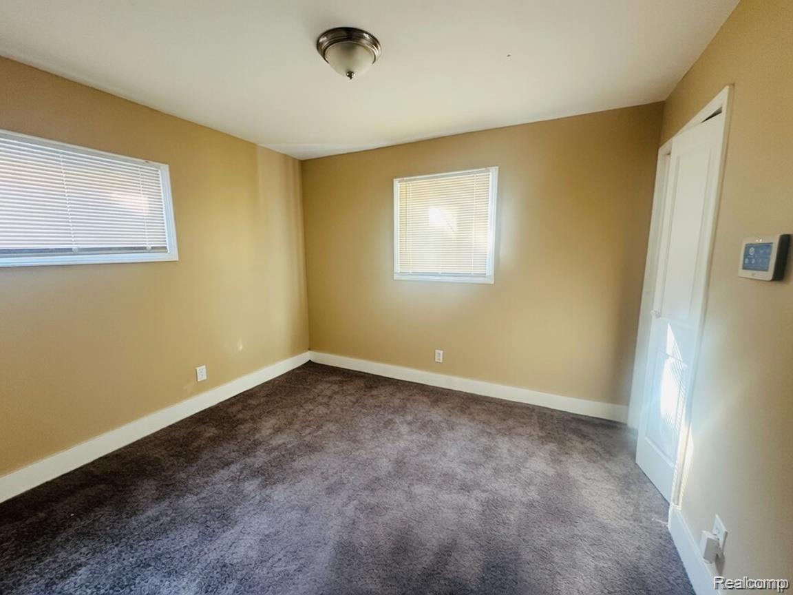 18043 Syracuse Street Property Photo 7