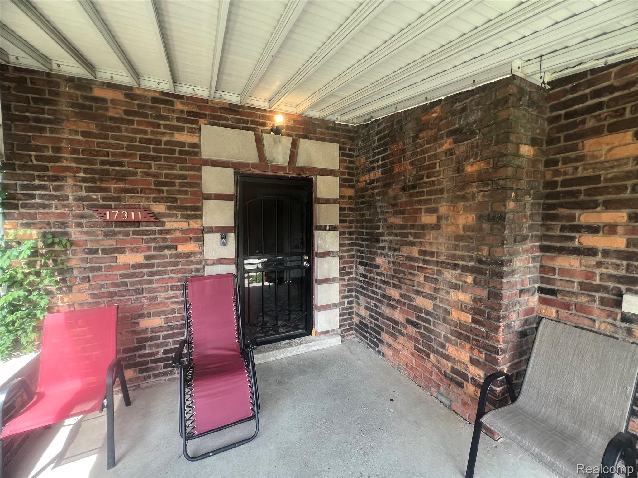 17311 Santa Rosa Drive Property Photo 20