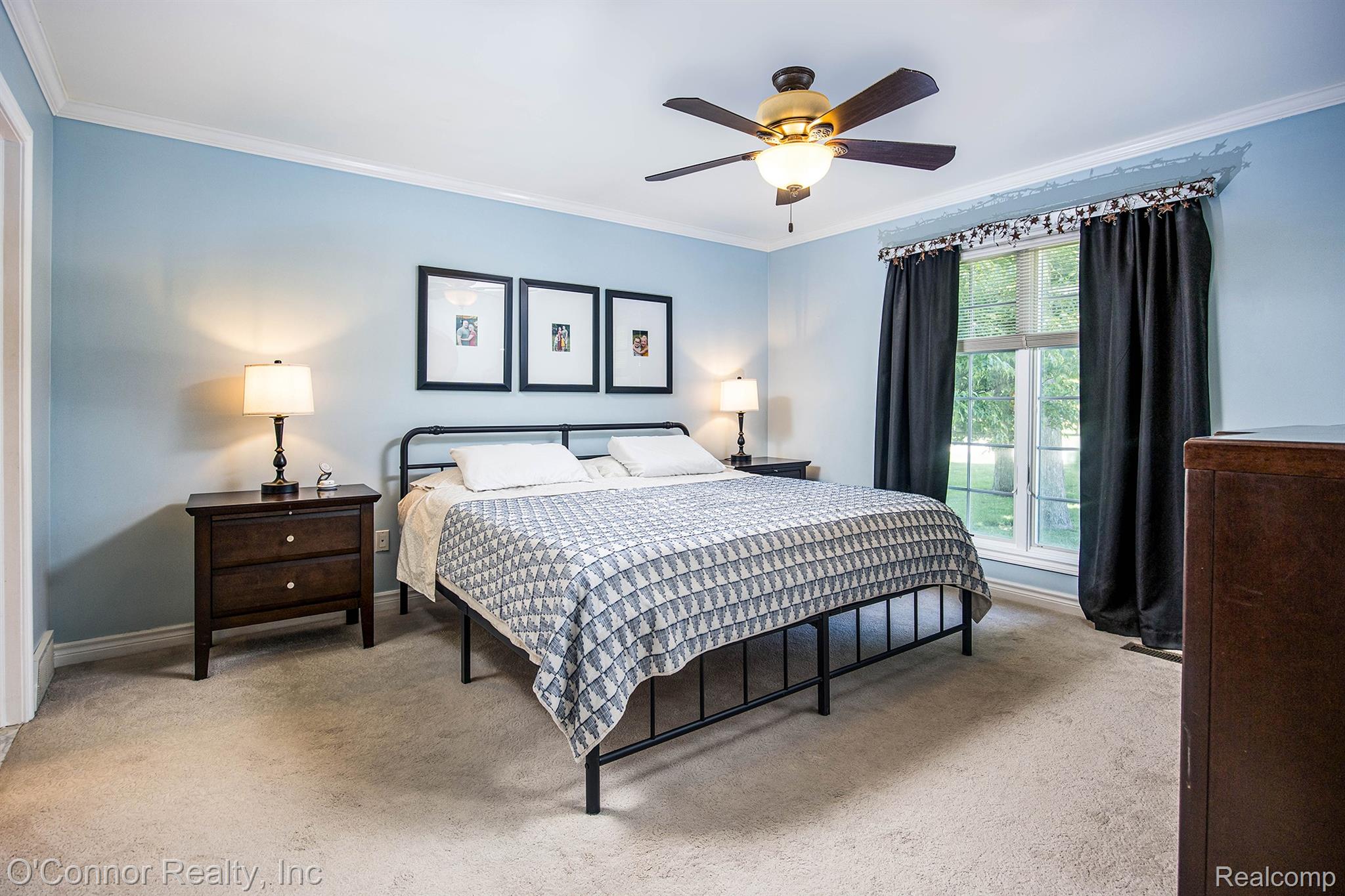 3239 Turnberry Property Photo 18